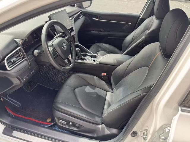 Toyota Camry 2021, фото 4