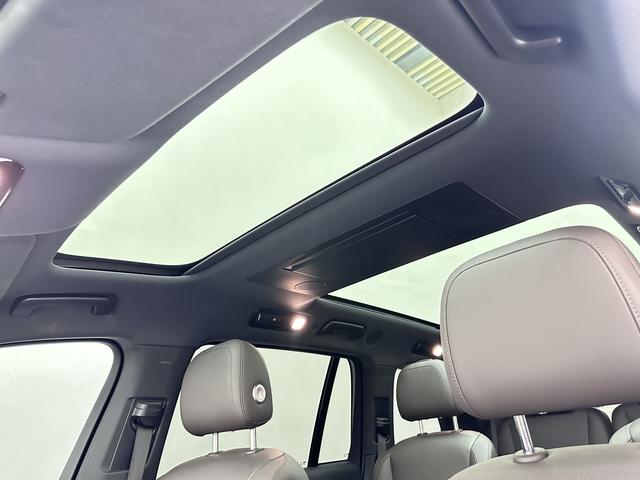 Li Auto L9 2022, фото 14