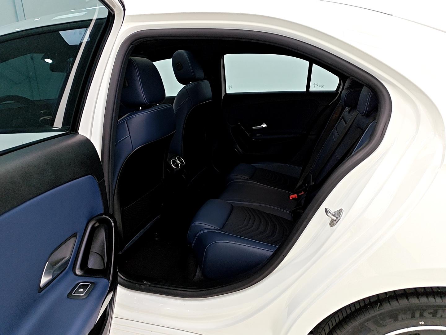 Mercedes-Benz A-Class 2022, фото 13