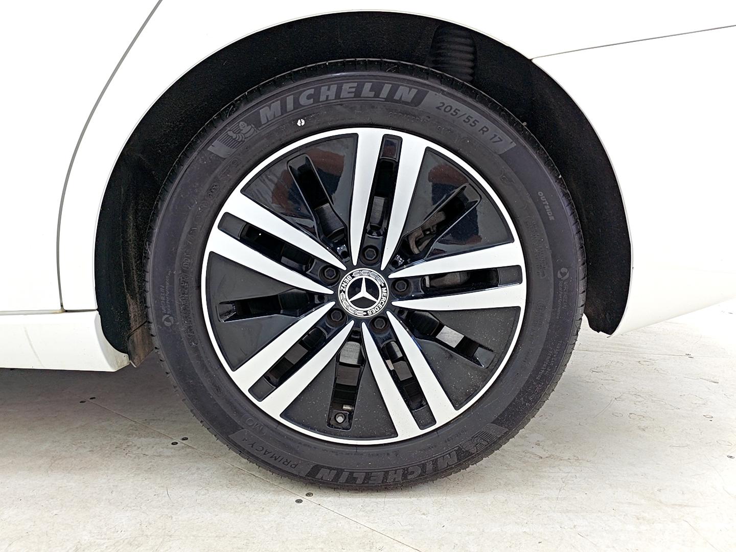 Mercedes-Benz A-Class 2022, фото 16