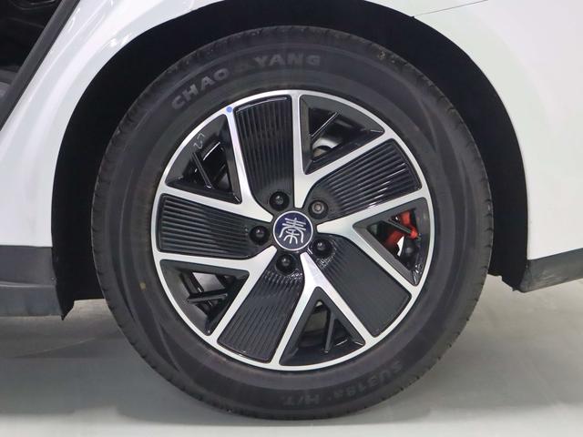 BYD Qin L DM 2024, фото 16