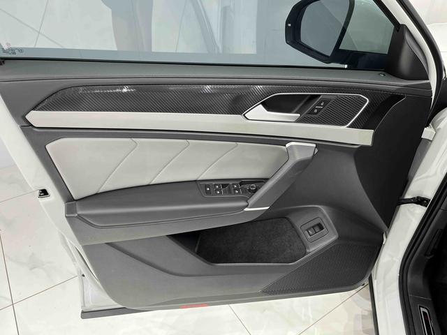 Volkswagen Tayron 2023, фото 6