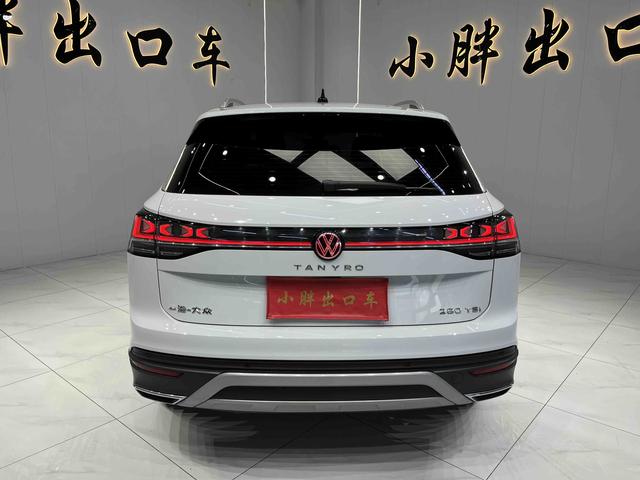Volkswagen Tayron 2023, фото 10
