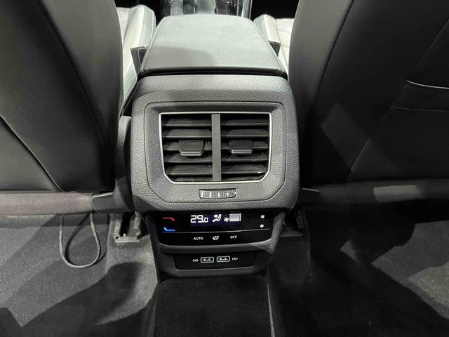 Volkswagen Tayron 2023, фото 12