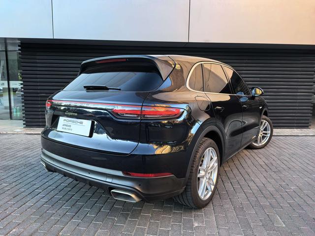 Porsche Cayenne E-Hybrid 2021, фото 2