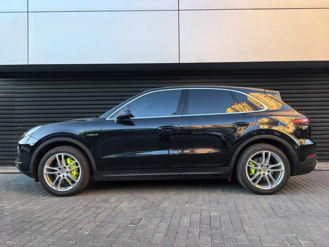 Porsche Cayenne E-Hybrid 2021, фото 6