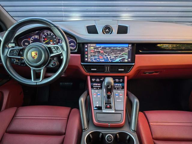 Porsche Cayenne E-Hybrid 2021, фото 8