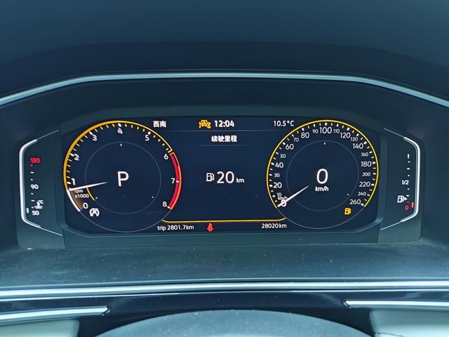 Volkswagen Tiguan 2023, фото 15