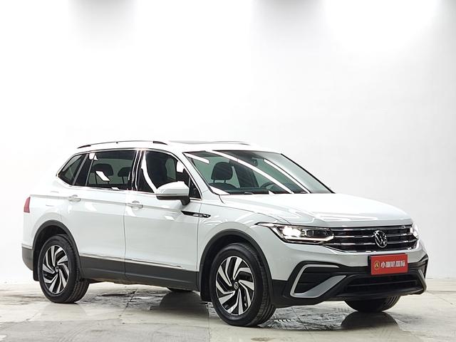 Volkswagen Tiguan 2023, фото 3