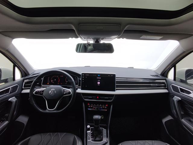 Volkswagen Tiguan 2023, фото 8