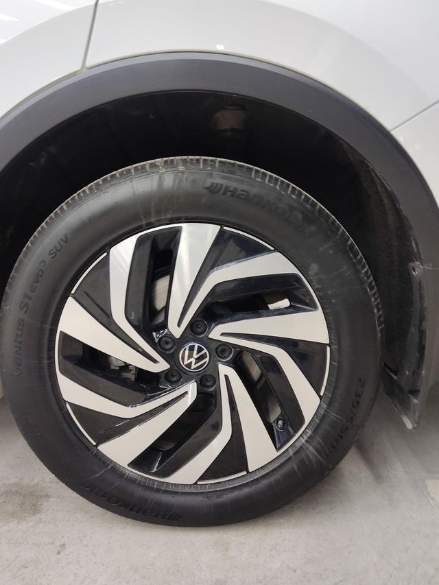Volkswagen Tiguan 2023, фото 11