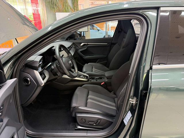 Audi A3 2023, фото 16