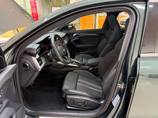 Audi A3 2023, фото 16