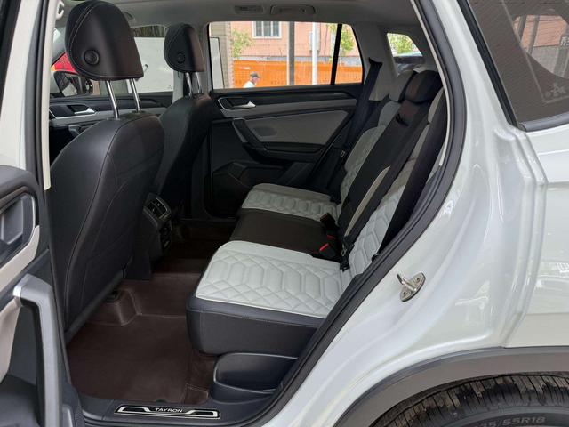 Volkswagen Tayron 2023, фото 16
