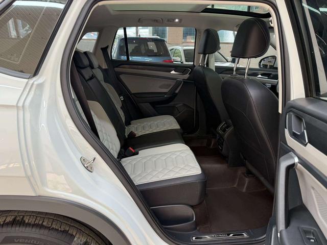 Volkswagen Tayron 2023, фото 17