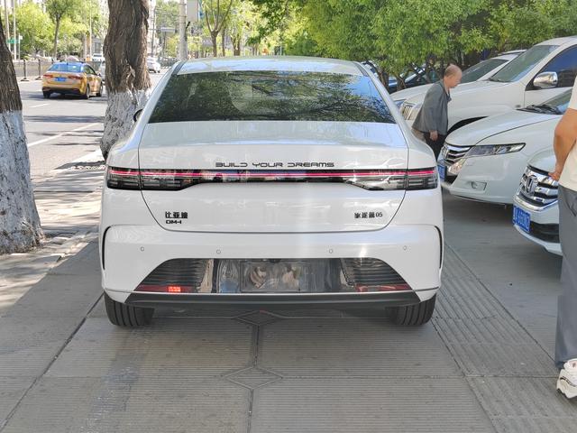 BYD Song 2024, фото 6