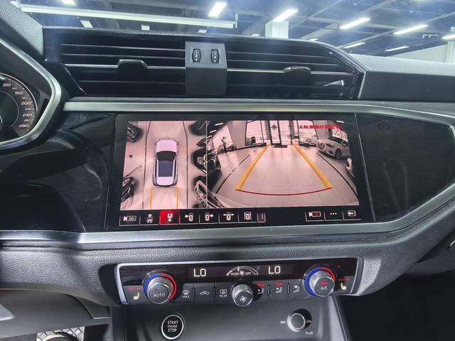 Audi Q3 Sportback 2022, фото 17
