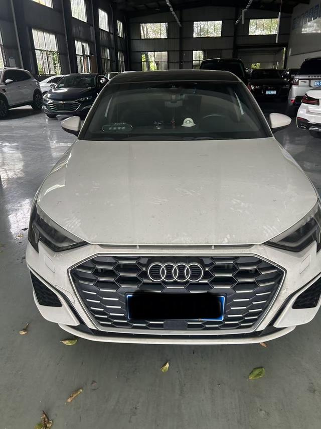 Audi A3 2022, фото 2