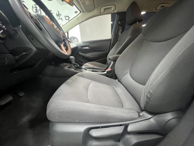 Toyota Corolla 2023, фото 16