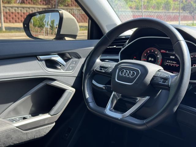 Audi Q3 2022, фото 14