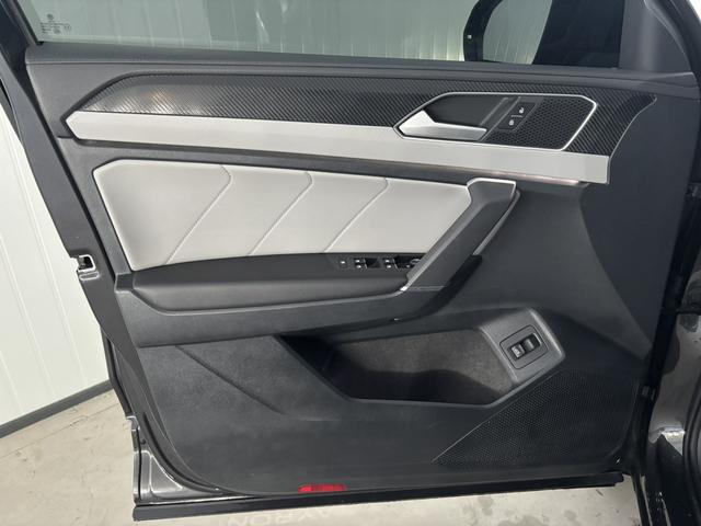 Volkswagen Tayron 2023, фото 15