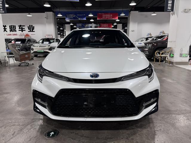 Toyota Corolla 2021, фото 2