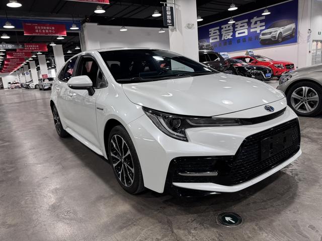 Toyota Corolla 2021, фото 3