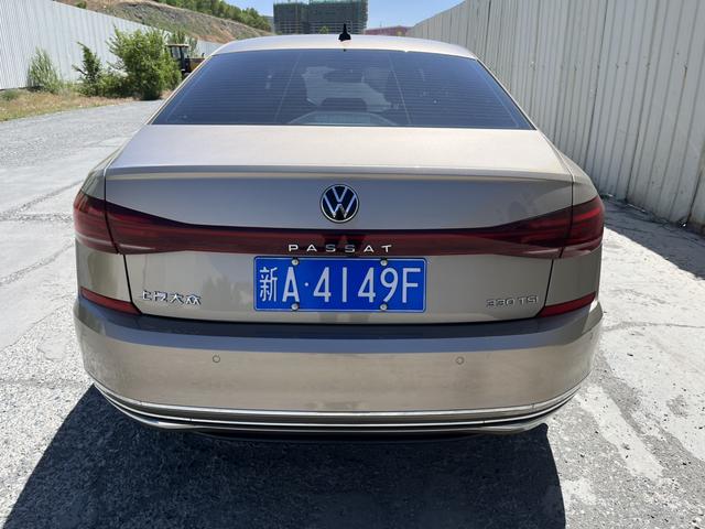 Volkswagen Passat 2022, фото 5