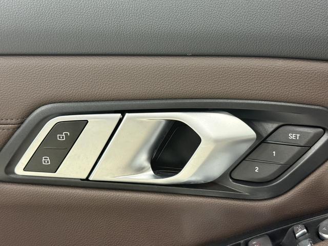 BMW 3 2023, фото 16