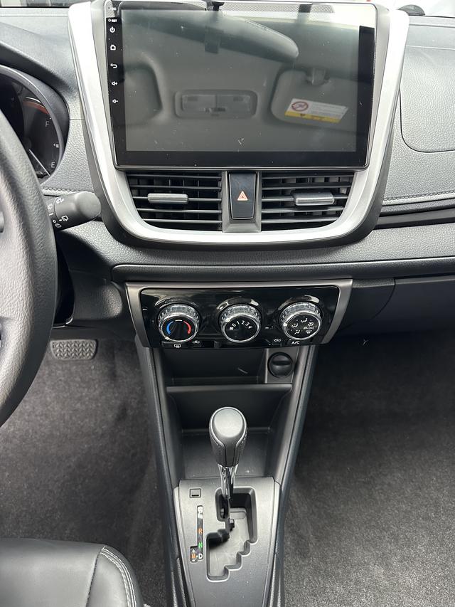 Toyota Yaris 2022, фото 14