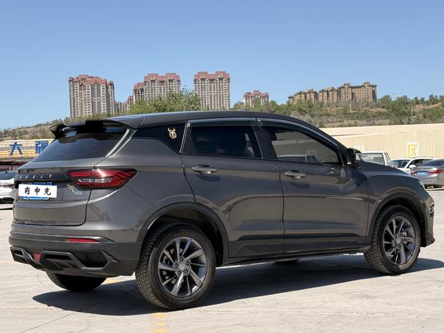Geely Binyue 2025, фото 8