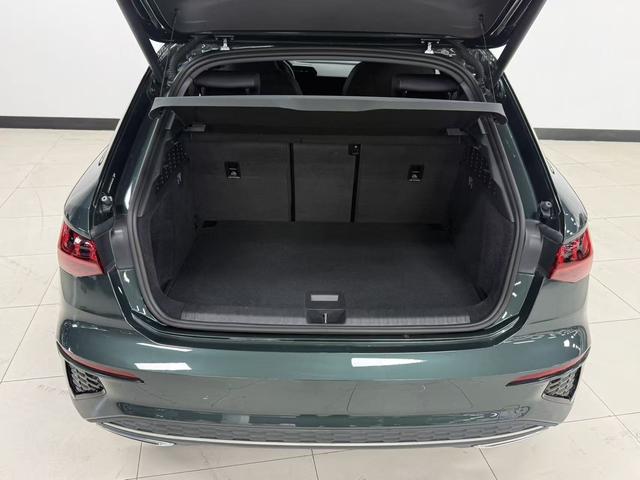 Audi A3 2023, фото 9
