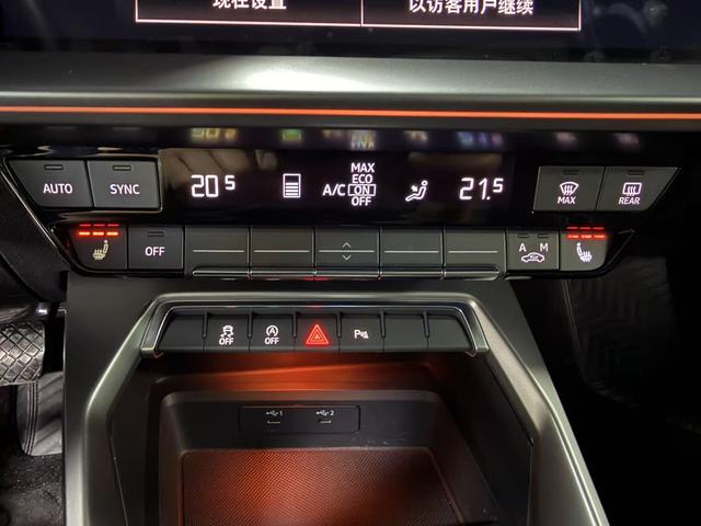 Audi A3 2023, фото 15