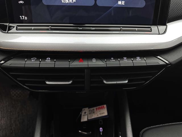 Skoda Octavia 2023, фото 15