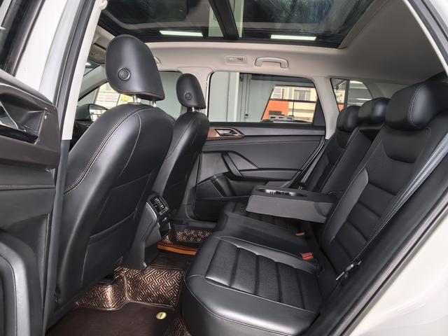 Volkswagen Tayron 2022, фото 9