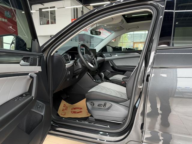 Volkswagen Tayron 2023, фото 4