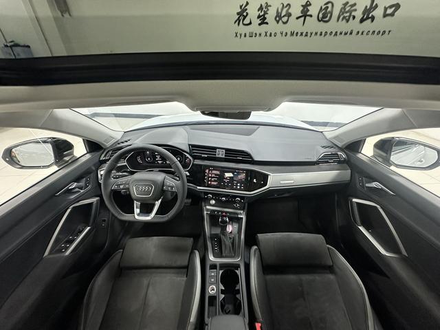 Audi Q3 2022, фото 17