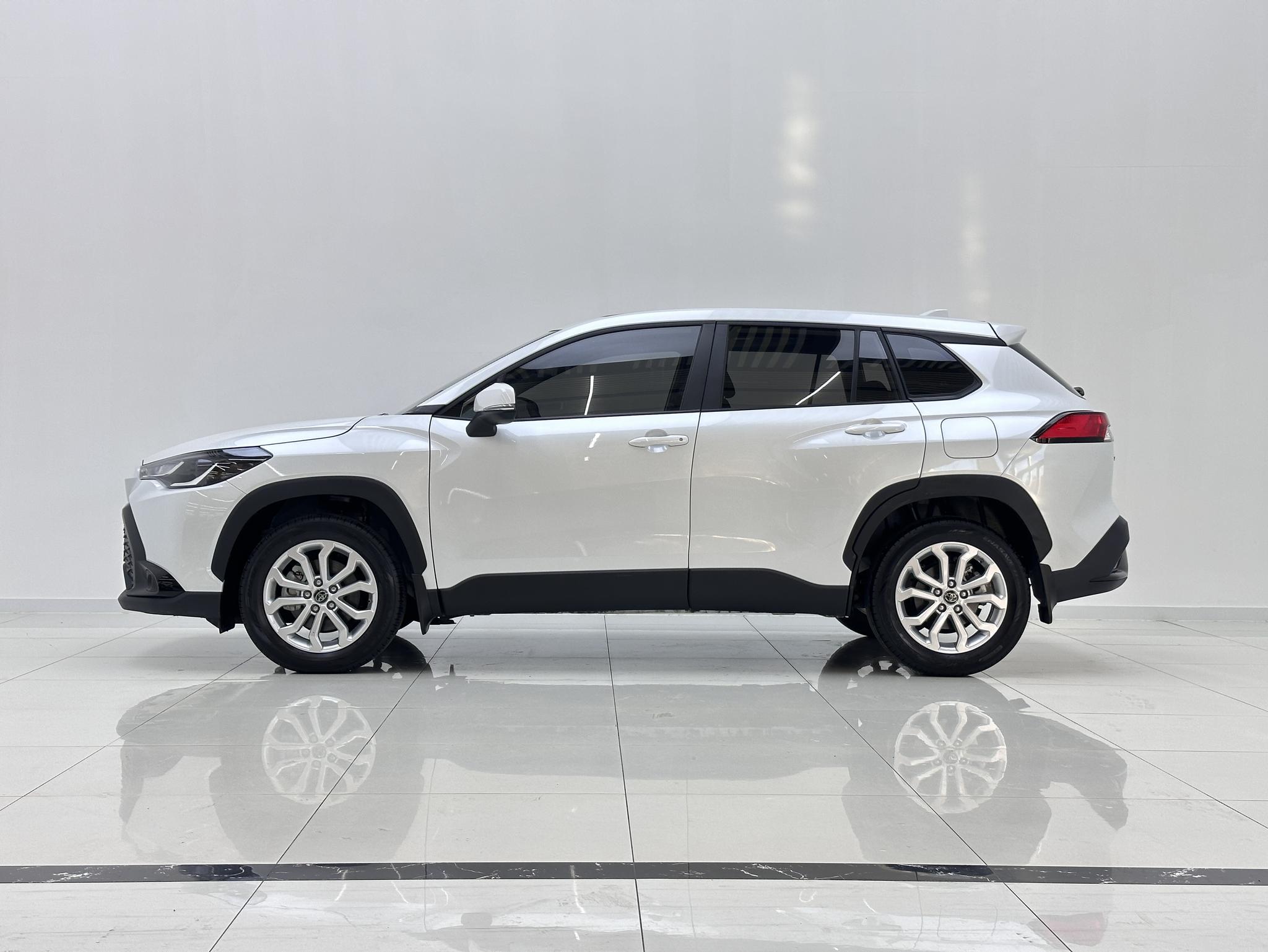 Toyota RAV4 2023, фото 4