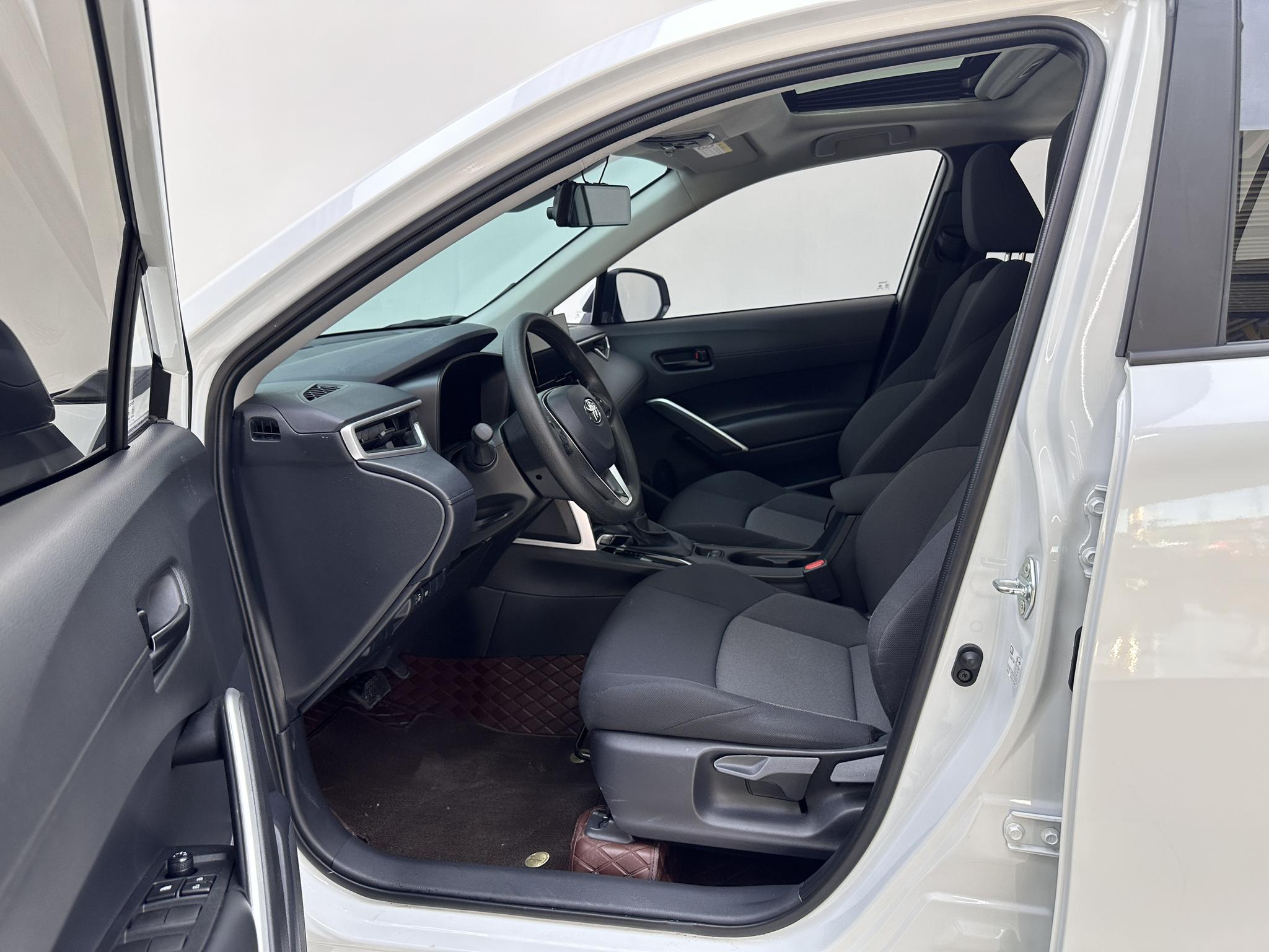 Toyota RAV4 2023, фото 12