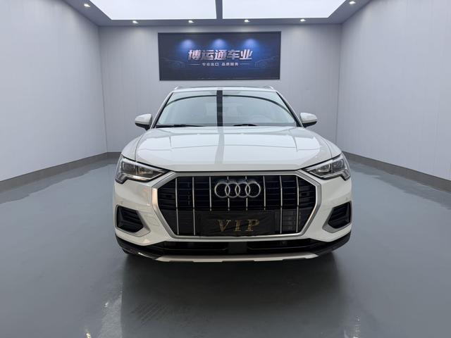 Audi Q3 2021, фото 2