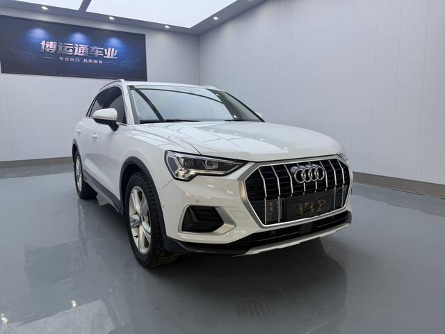 Audi Q3 2021, фото 3