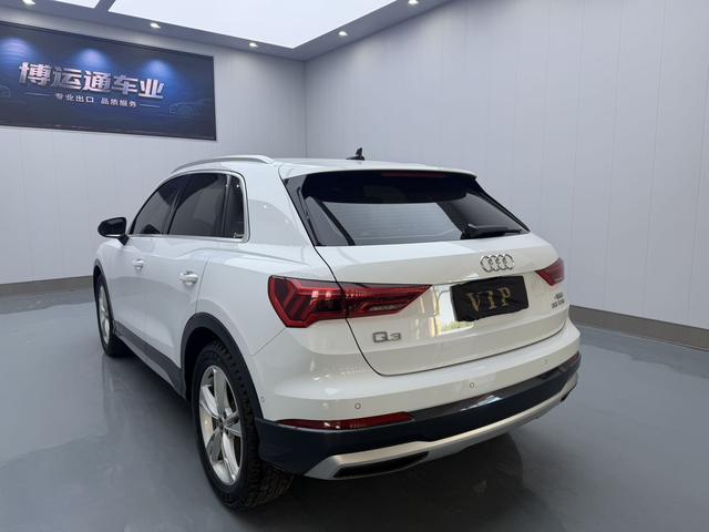Audi Q3 2021, фото 4