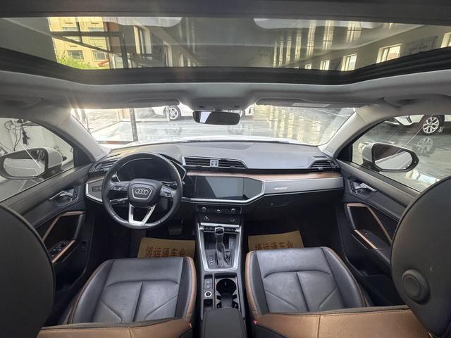 Audi Q3 2021, фото 11