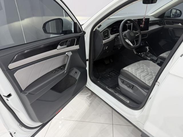 Volkswagen Tayron 2023, фото 7