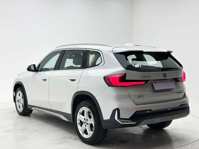 BMW X1 2023, фото 4