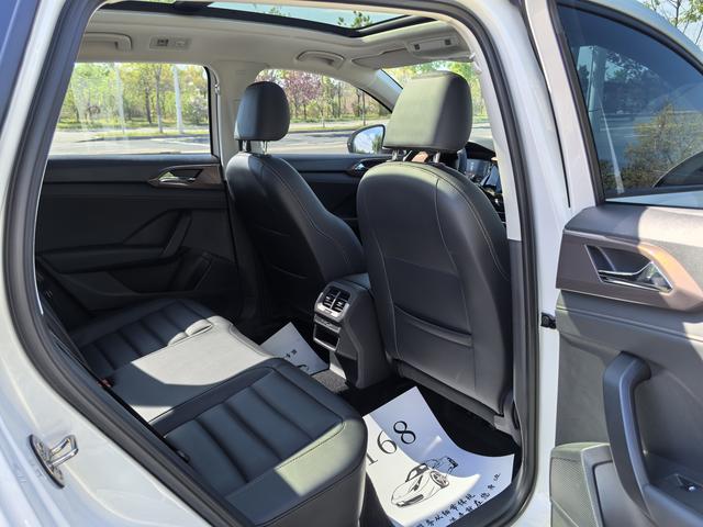 Volkswagen Tayron 2022, фото 13