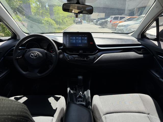 Toyota C-HR 2022, фото 6