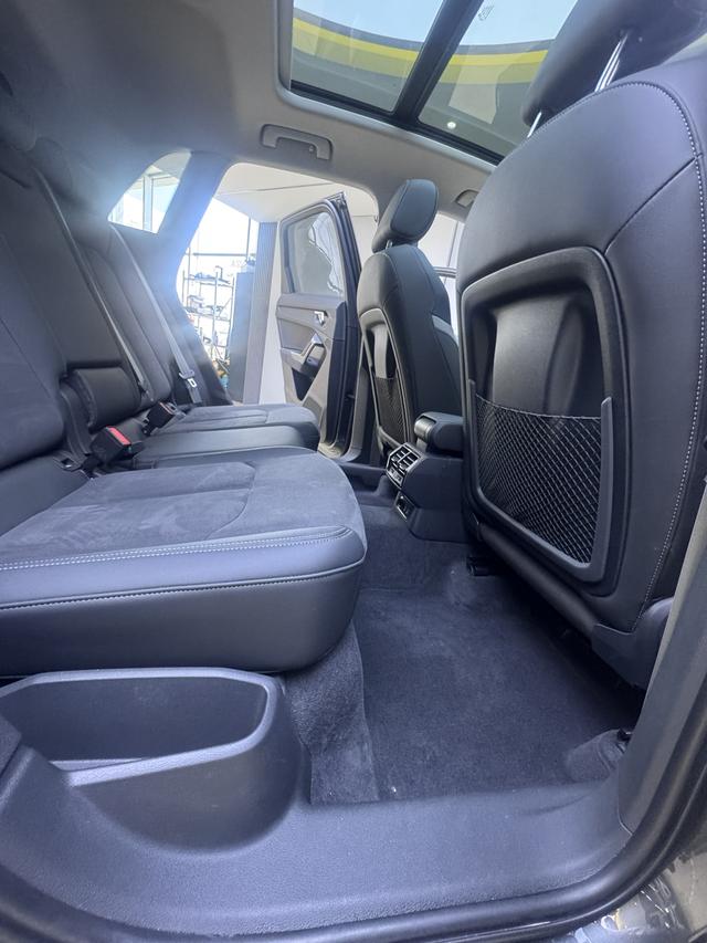 Audi Q3 2023, фото 14