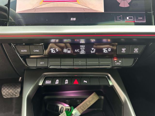 Audi A3 2021, фото 15