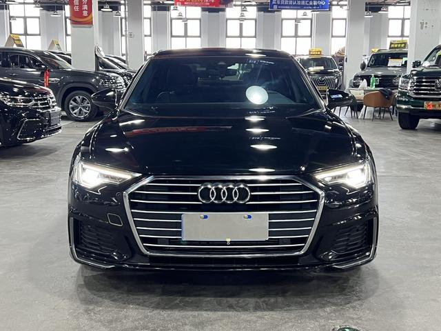 Audi A6L 2022, фото 2